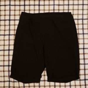 SOFT SURROUNDINGS WOMEN'S BLACK SHORTS